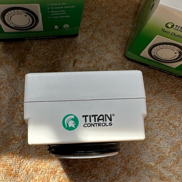 Apollo 8 Two Outlet 24 Hour Mechanical Timers | Bundle of Two | New in Box - Picture 5 of 7